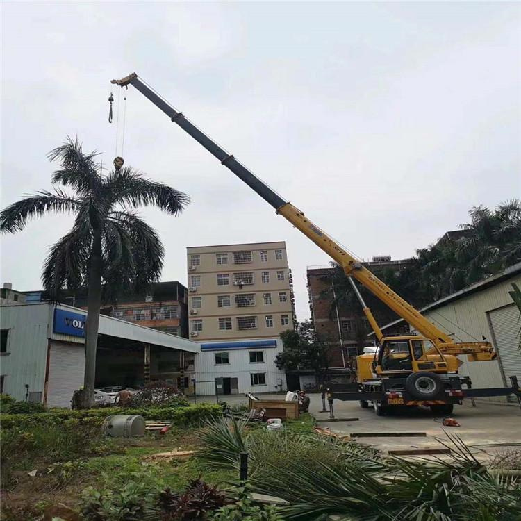 滨海县12吨吊车出租一天的收费标准是什么